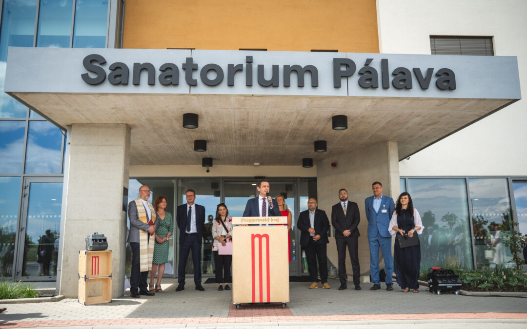 Sanatorium Pálava se slavnostně otevřelo. Jižní Moravě přinese rehabilitační péči, která zde dosud chyběla